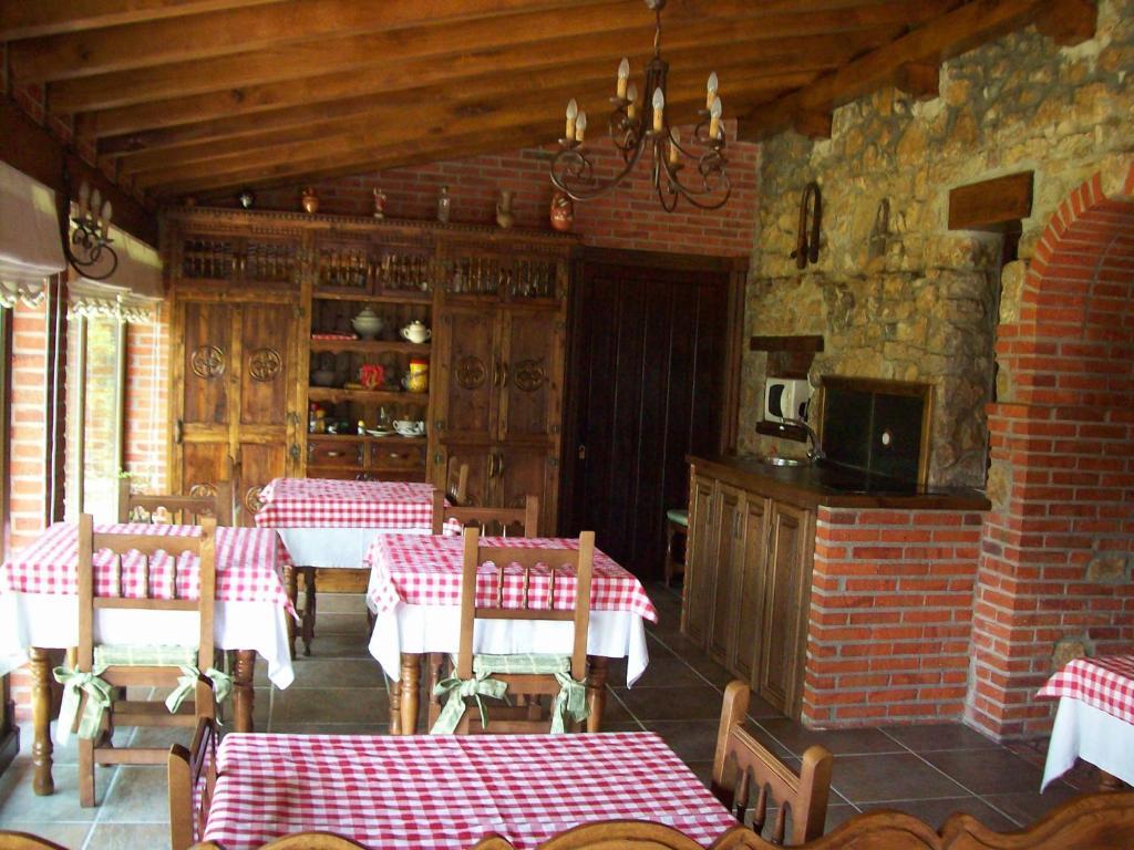 Posada Herrán Santillana del Mar Exterior foto